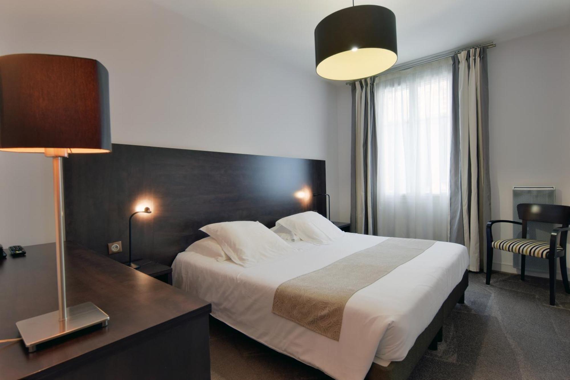 Hotel Ronsard Tours Ngoại thất bức ảnh
